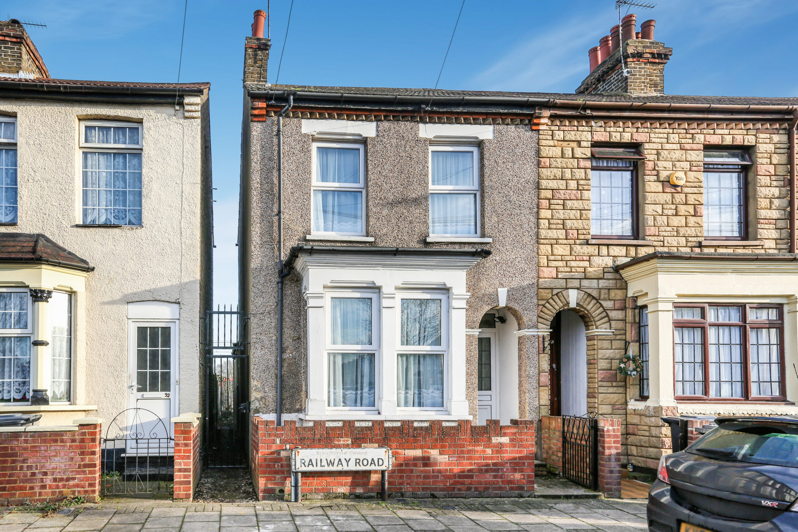 Railway Road, Waltham Cross, EN8
