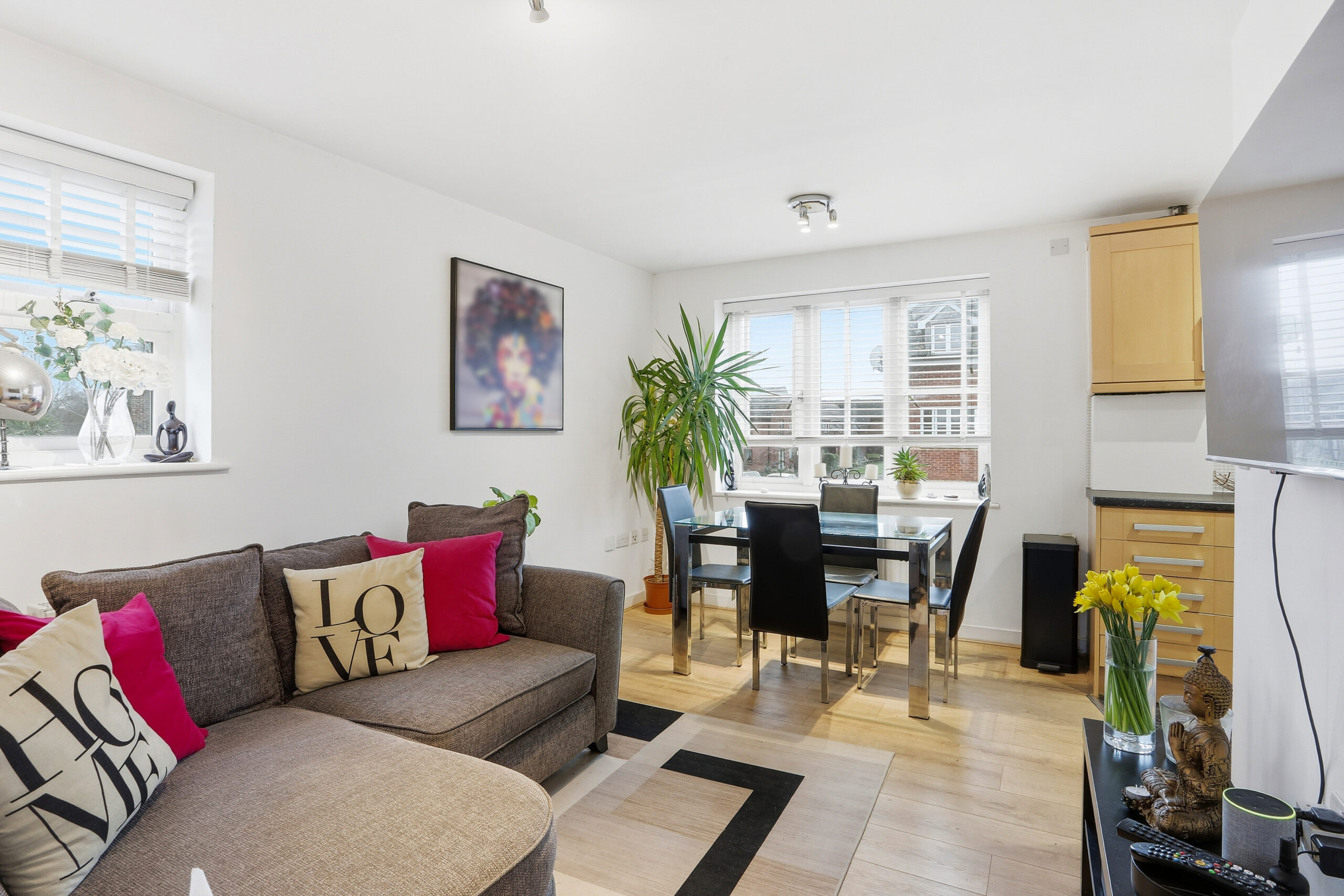 Riverhead Close, London, E17