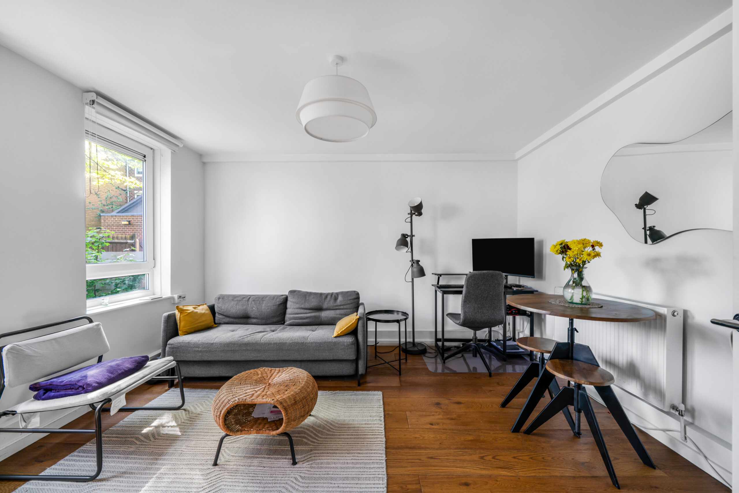 Houghton Close, London, E8