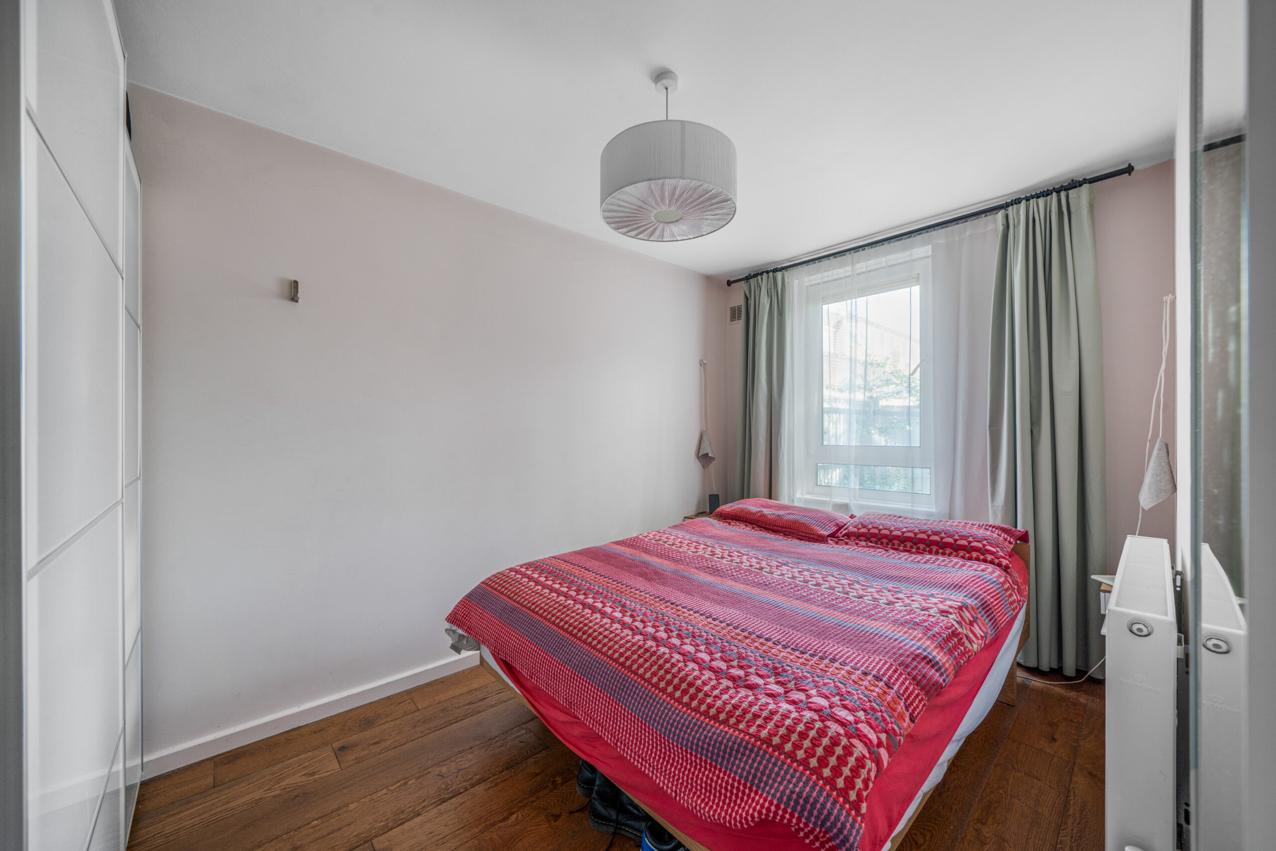 Houghton Close, London, E8