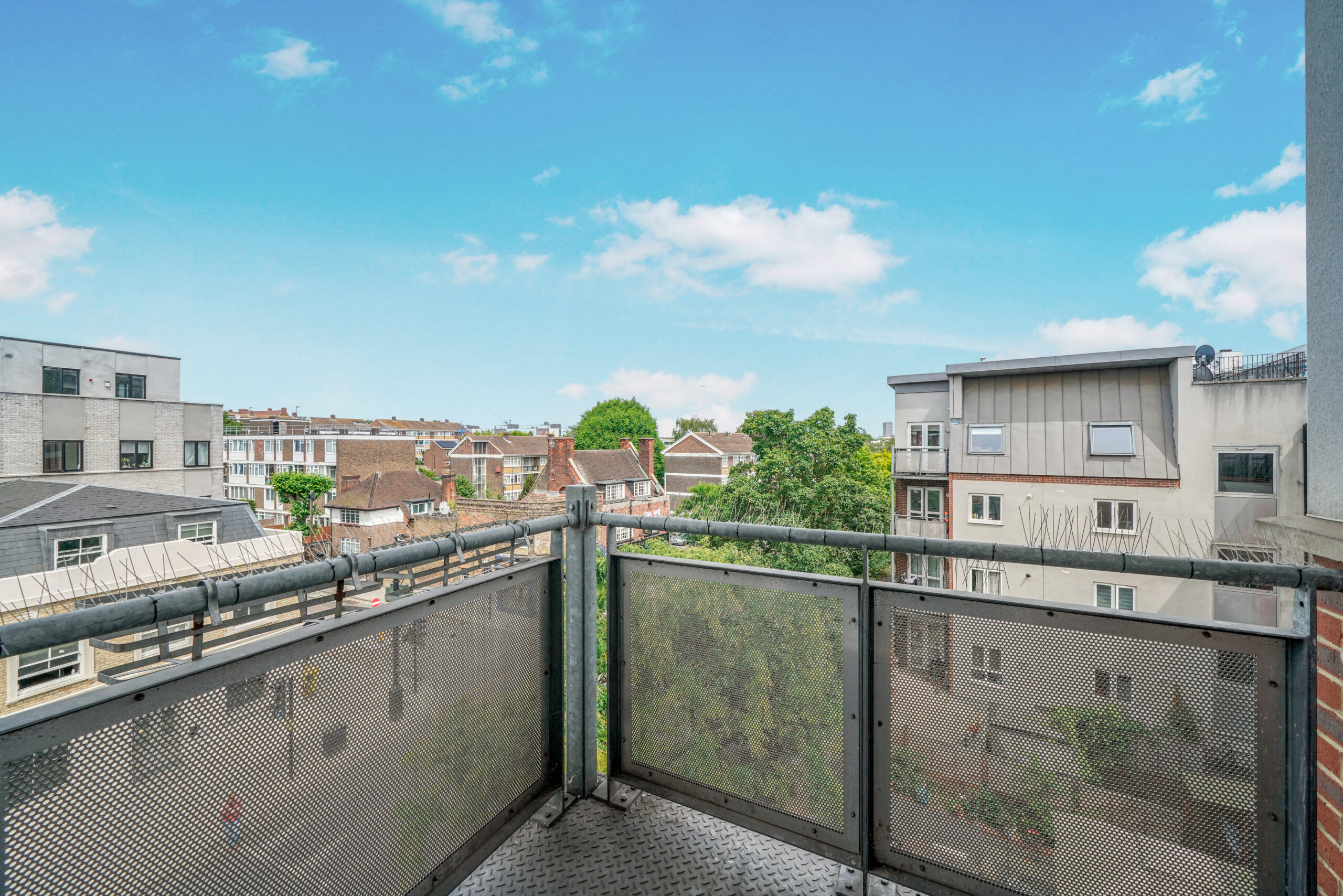 Bradstock Road, San House, E9