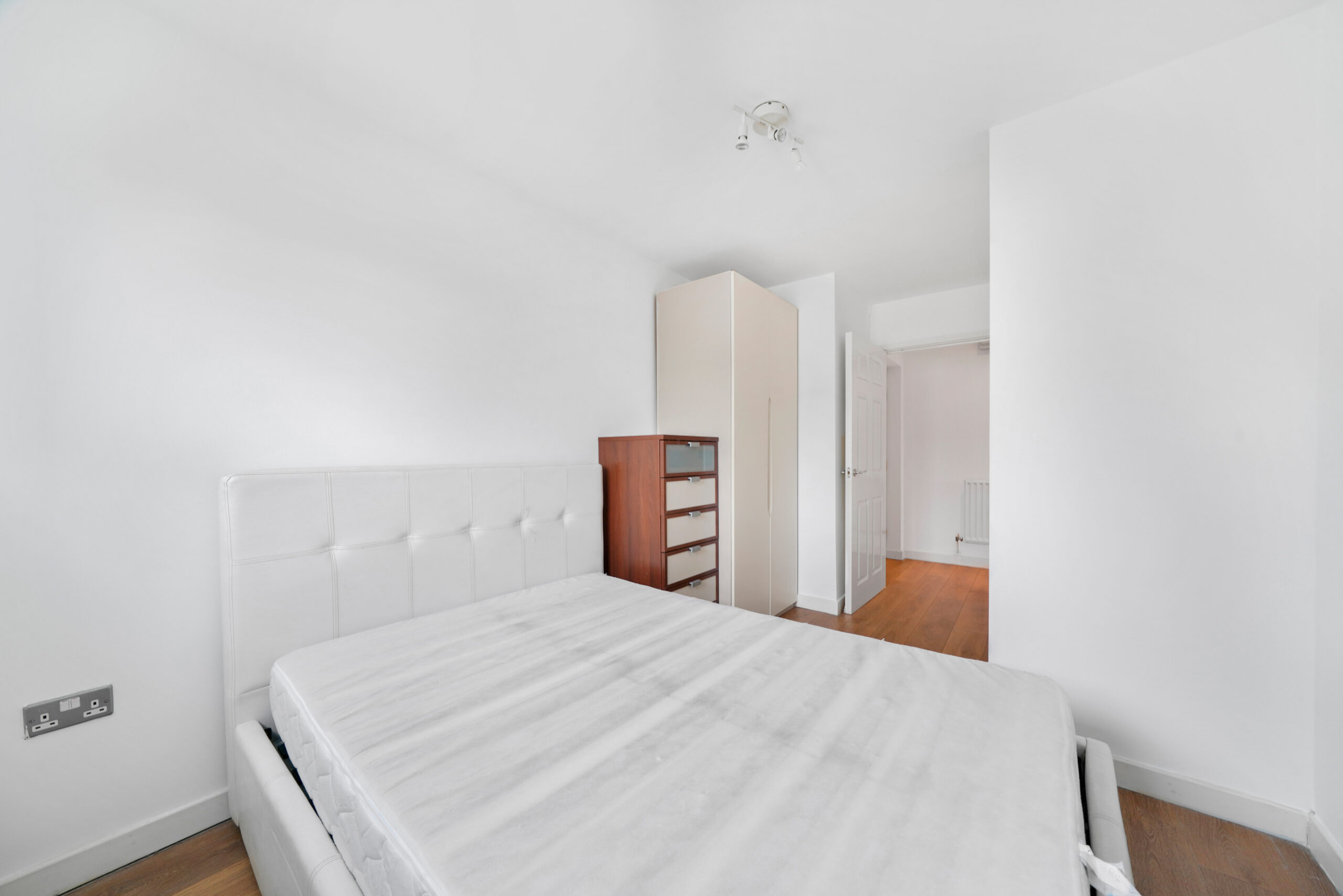 Bradstock Road, San House, E9