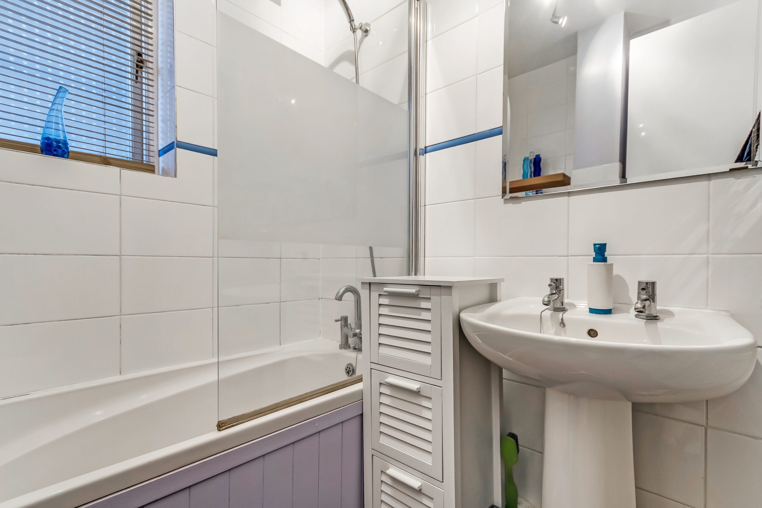 Flat 9 Empire Wharf, 235 Old Ford, London, E3 5NQ