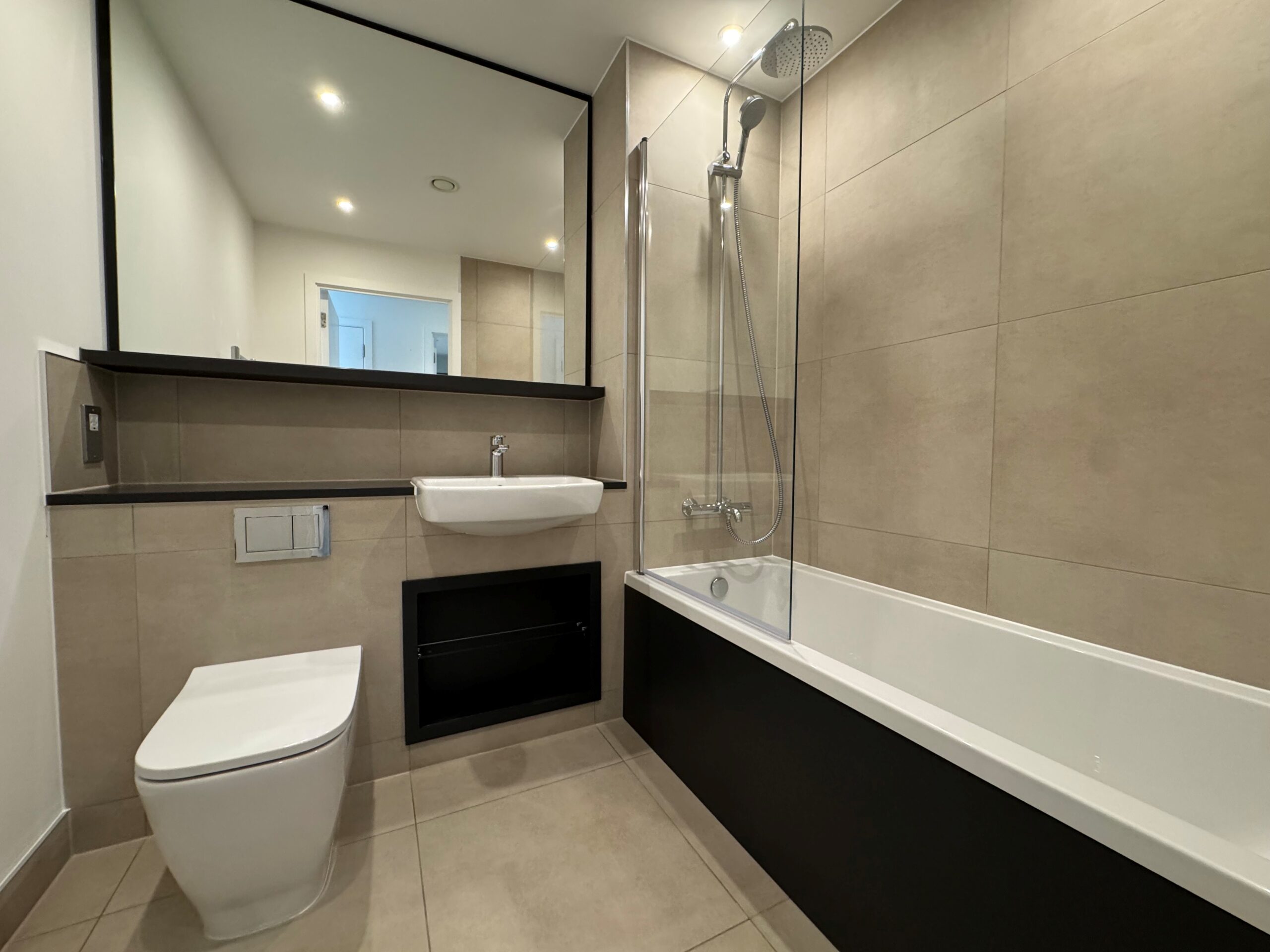 The Empire, Kent Avenue, Dagenham, Essex RM9 6PE