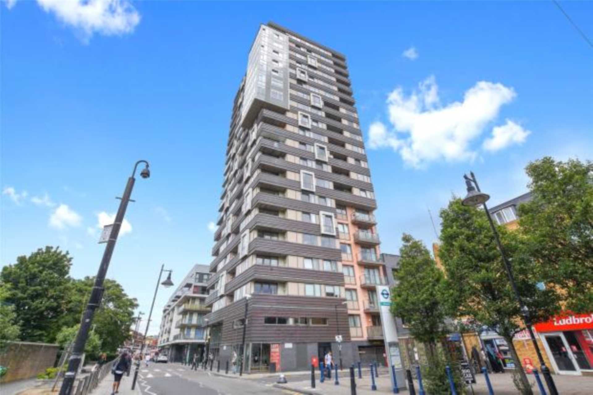 Spencer Way, Kelday Heights, E1