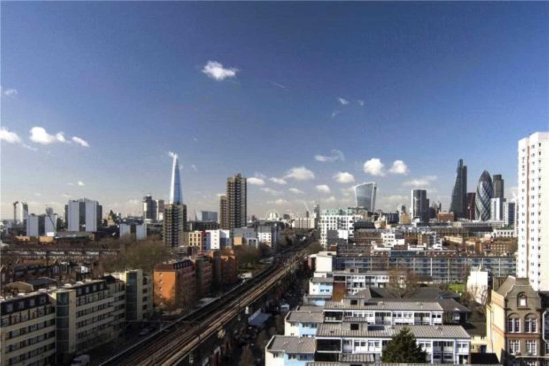 Spencer Way, Kelday Heights, E1