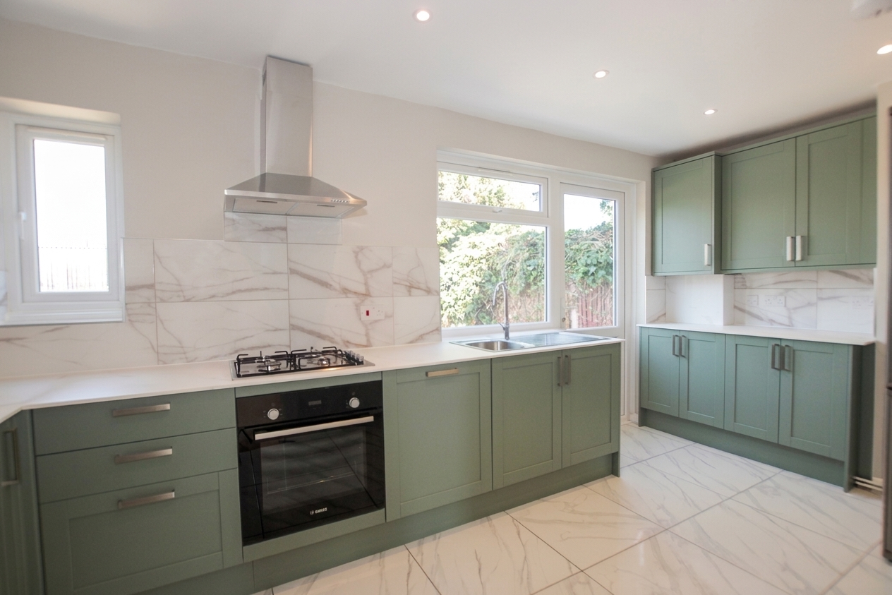 Bracondale Road, London, SE2