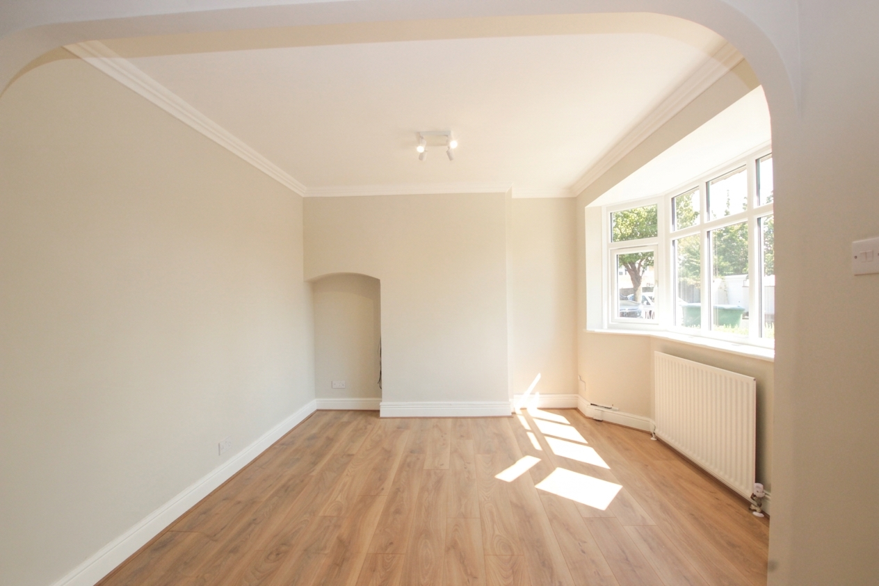 Bracondale Road, London, SE2