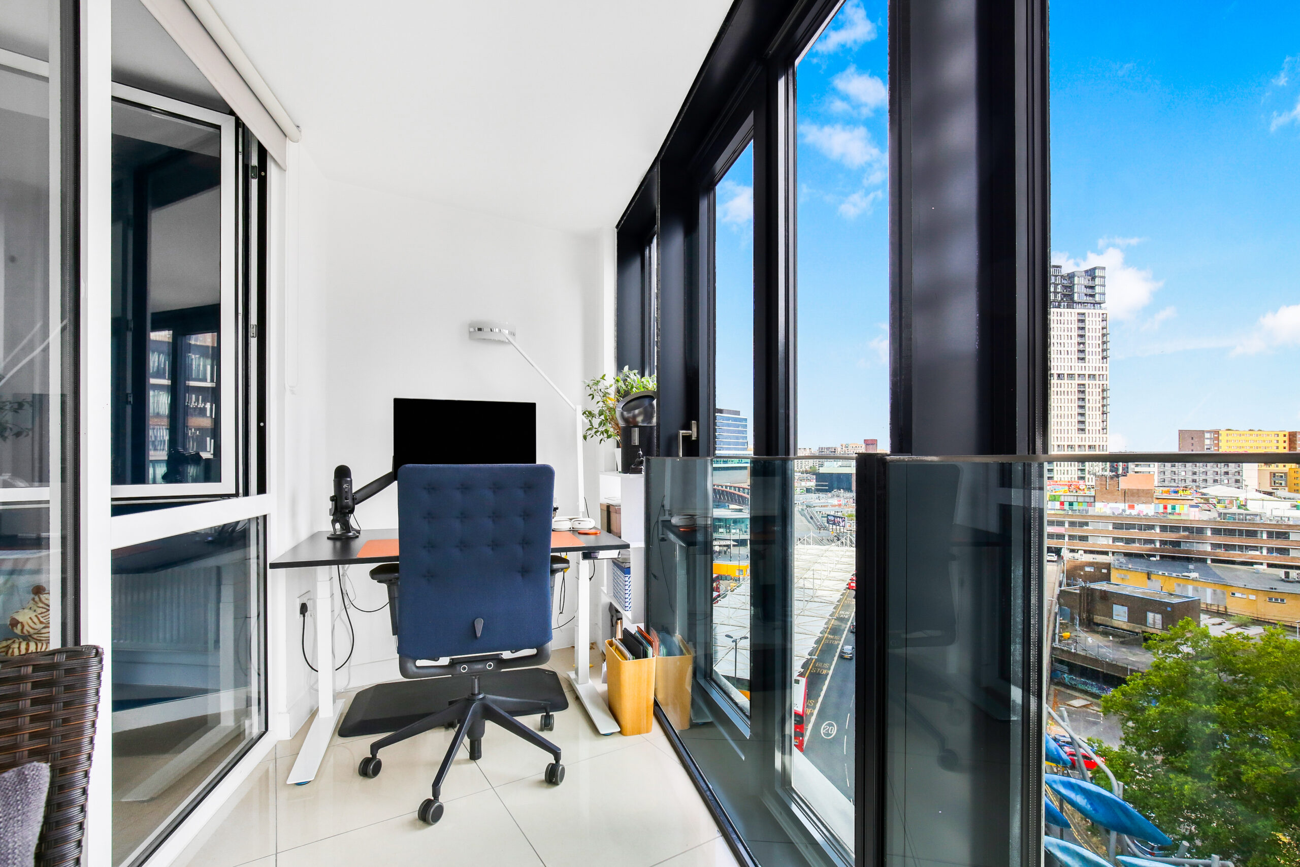 Station Street, Unex Tower, E15