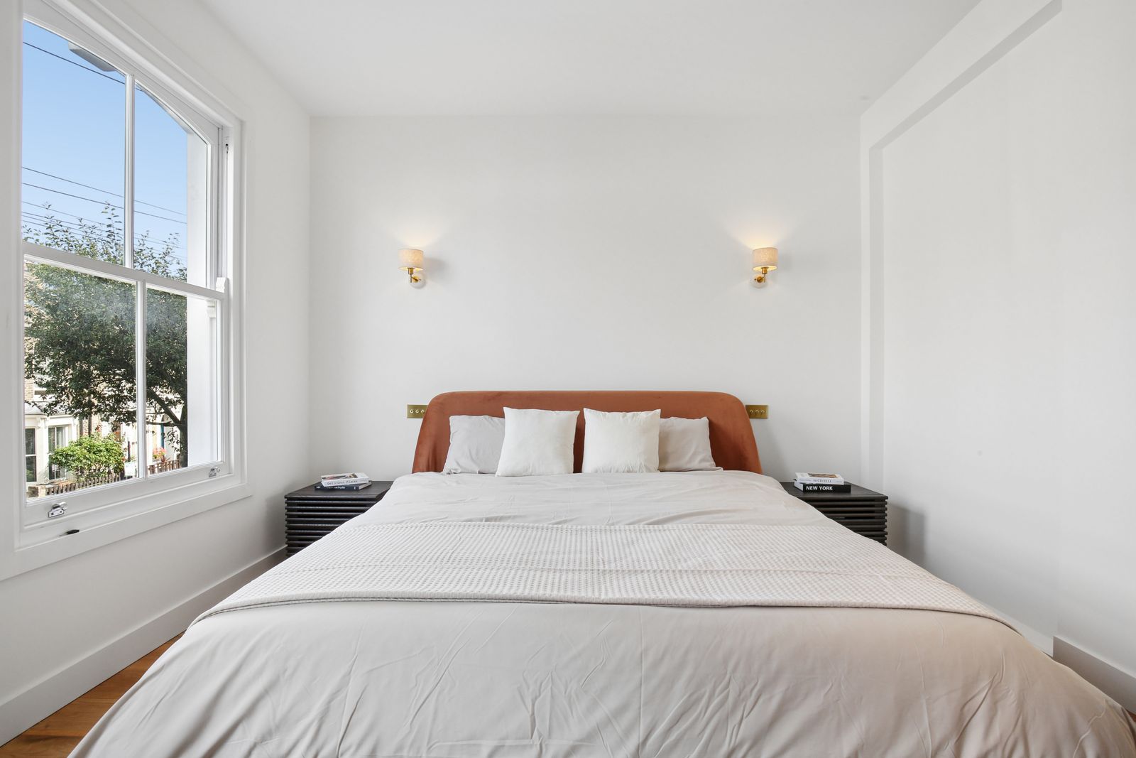 Queen Anne Road, London, E9