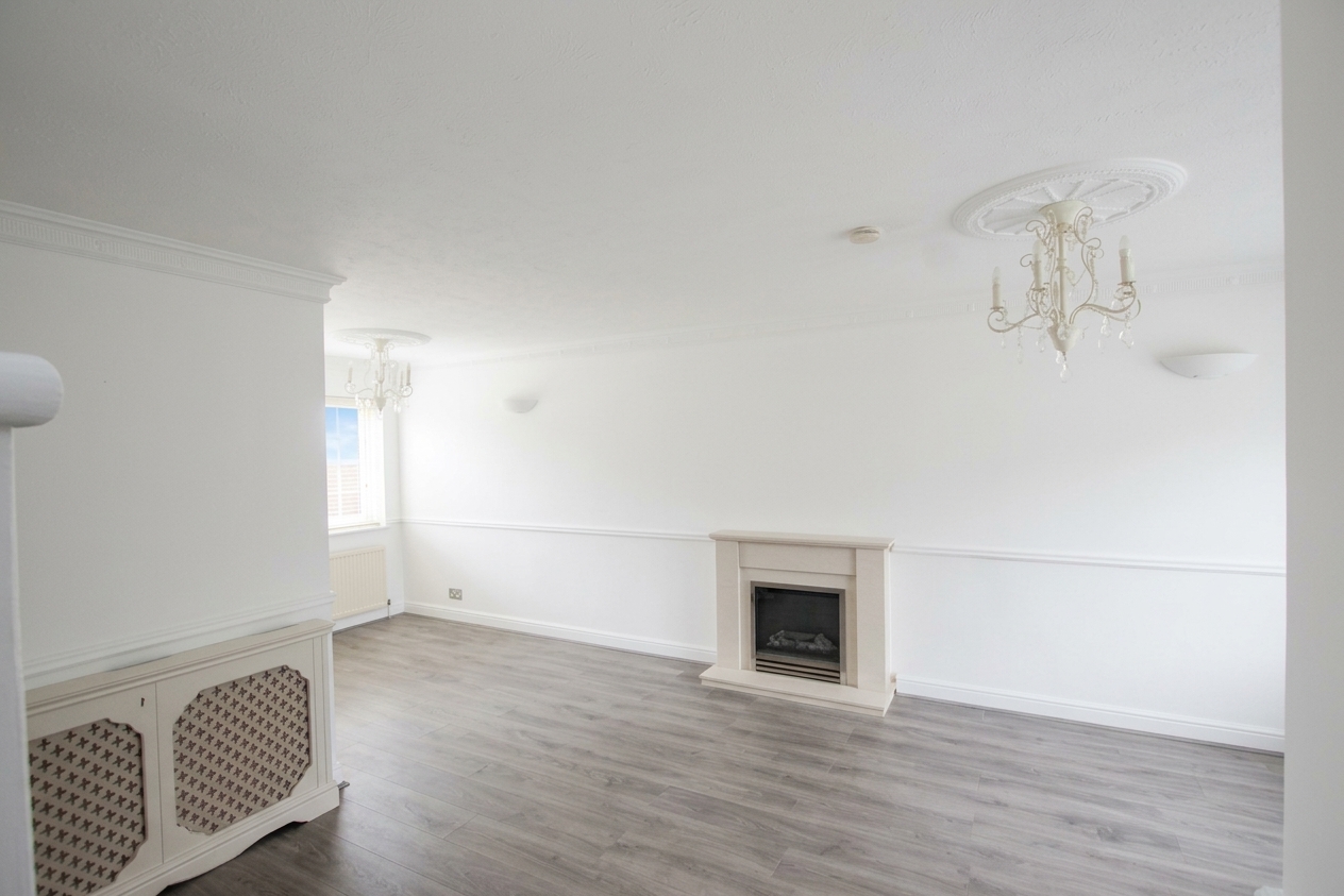 Amberley Way, Romford, RM7