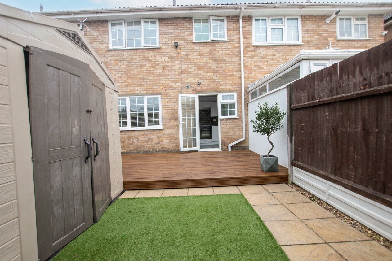 Amberley Way, Romford, RM7