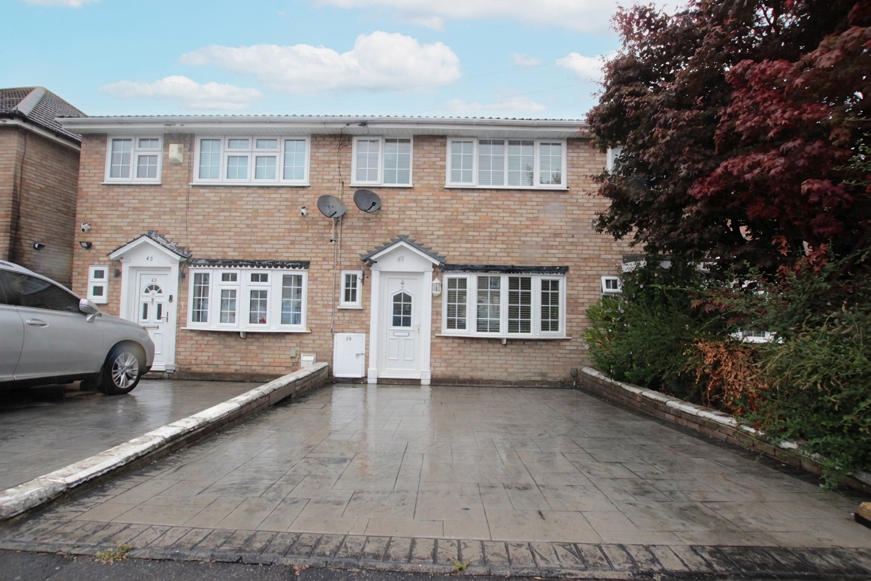 Amberley Way, Romford, RM7