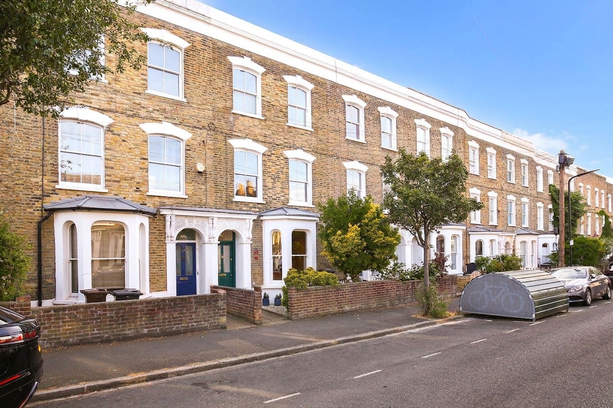 Queen Anne Road, London, E9